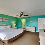Edgewater Villa 1501